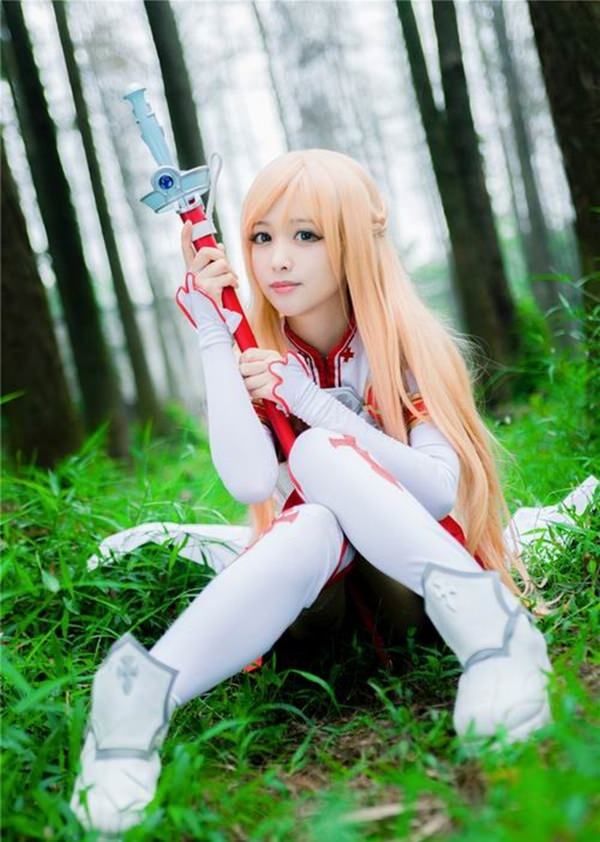 breautiful-asuna-cosplay-sword-art-online-012316-9.jpg