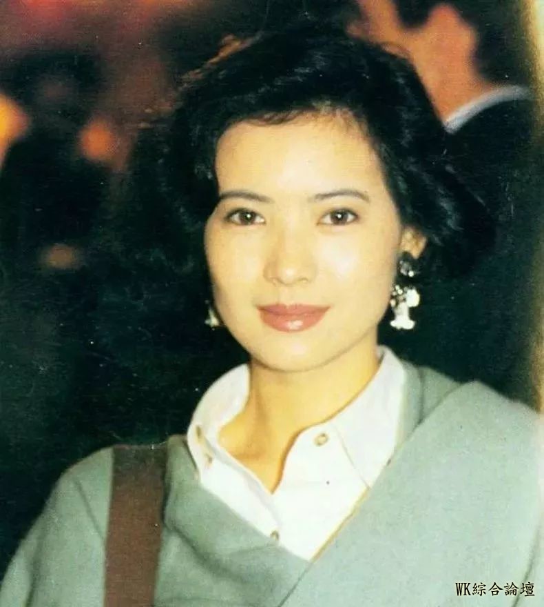 那个疯了20年的香港女神走了,她带走了无数人追逐的娱乐圈秘密-22.jpg