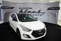 Hyundai Elantra黑潮版 限量300台優惠上市 [3P]