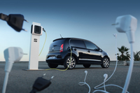 SEAT Mii electric首款電動車正式發表，燃油版於七月正式停產